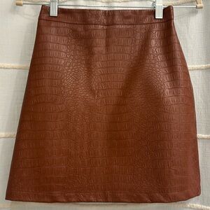 NWT The ANDAMANE faux leather skirt